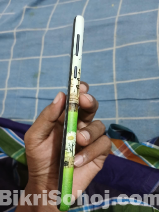 Samsung A04
